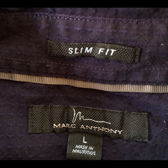 ✨NWOT Marc Anthony Textured Navy Long-Sleeved Dress Shirt✨ - Picture 3 of 6